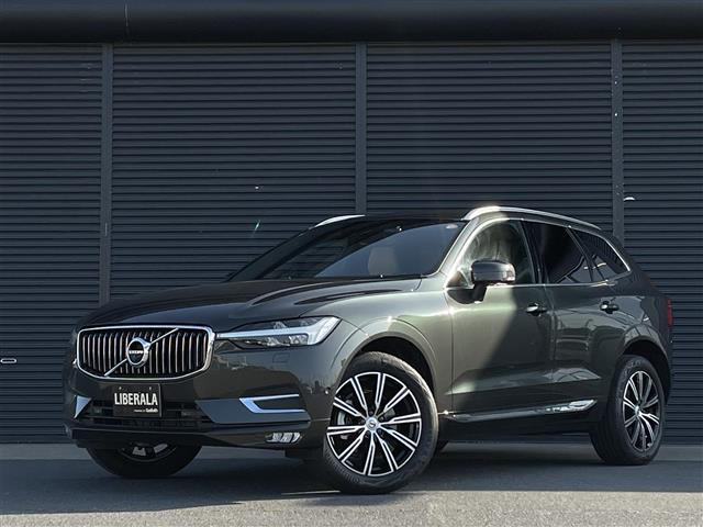 XC60B5 AWD インスクリプション 4WD