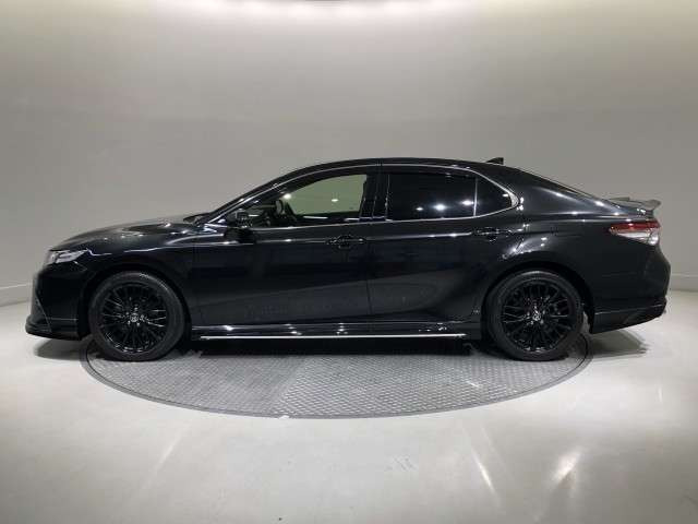 カムリ2.5 WS ブラック エディション