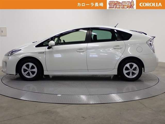 プリウス1.8 S
