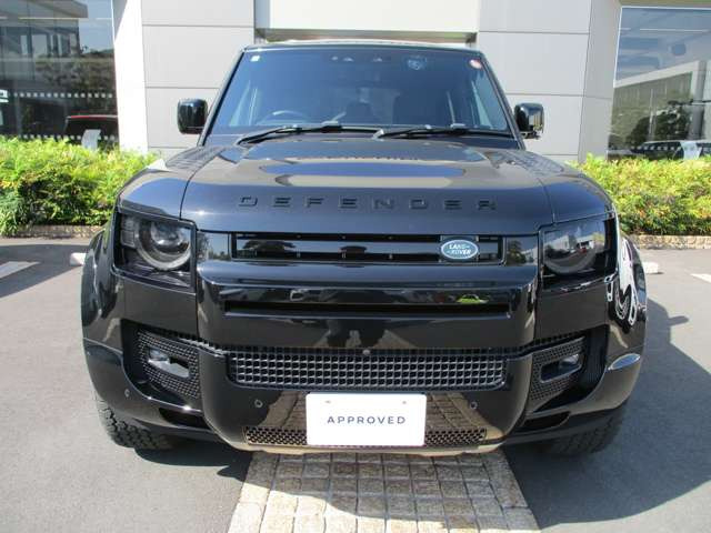 ディフェンダー110 X ダイナミック HSE 3.0L D300 ディーゼル 4WD