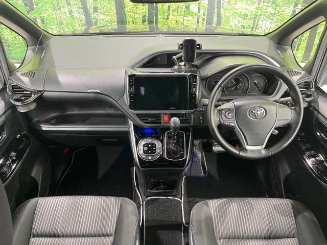 ヴォクシー2.0 ZS 煌II