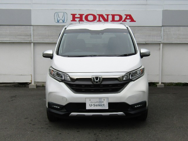 フリード+1.5 ハイブリッド クロスター ホンダセンシング 4WD