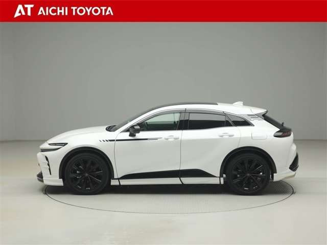 クラウンスポーツ2.5 Z E-Four 4WD
