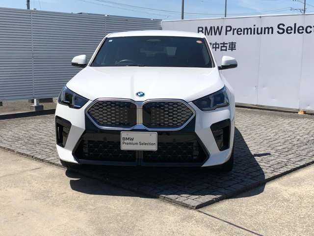 iX2xドライブ30 Mスポーツ 4WD
