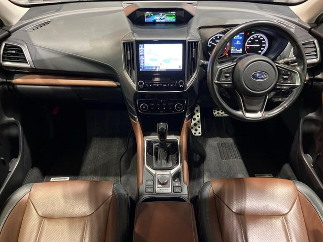フォレスター2.0 アドバンス 4WD