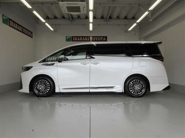 ヴェルファイア2.4 Z プレミア 4WD