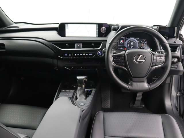 UX250h バージョンC 4WD