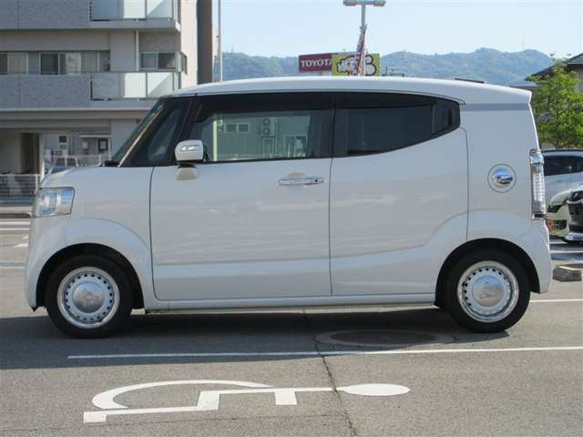 N-BOXスラッシュX