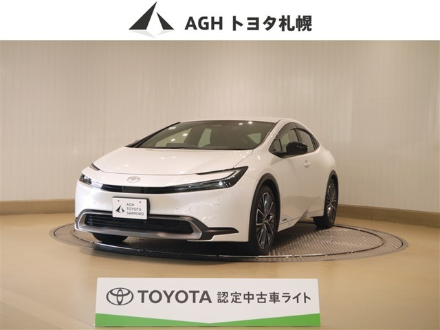 プリウス2.0 G E-Four 4WD