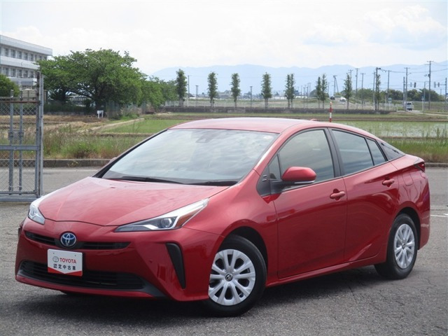 プリウス1.8 S