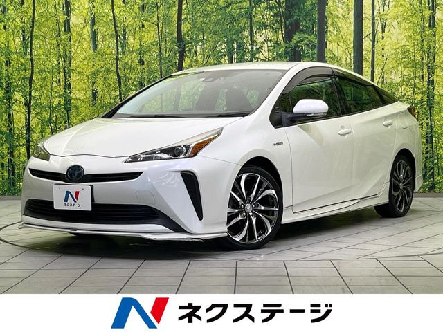 プリウス1.8 S