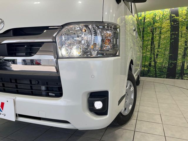 �yLED�w�b�h���C�g�z���V����ԑ��s�����ǍD�Ȏ��E���m�ۂ����S���ĉ^�]�ł��鍂�P�xLED�w�b�h���C�g�𑕔�!�_�����x�������A����d�͂��}�����Ă��܂��B
