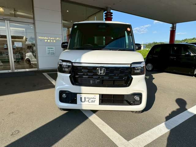 N-BOXカスタムターボ ブラック スタイル 4WD