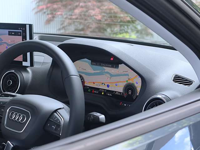 Q235 TFSI アドバンスド