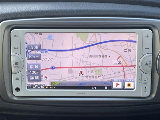 ヴィッツ1.3 F スマイルエディション