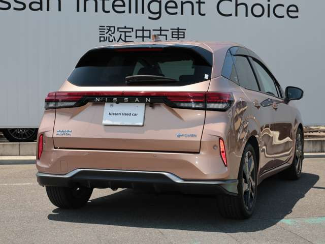 ノートオーラ1.2 G レザーエディション