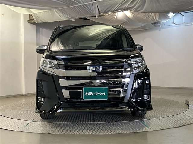 ノア1.8 ハイブリッド Si W×B II