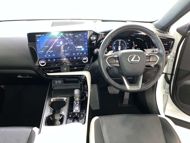 NX350h バージョンL