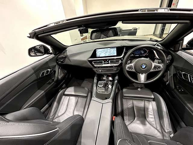 Z4sドライブ 20i Mスポーツ