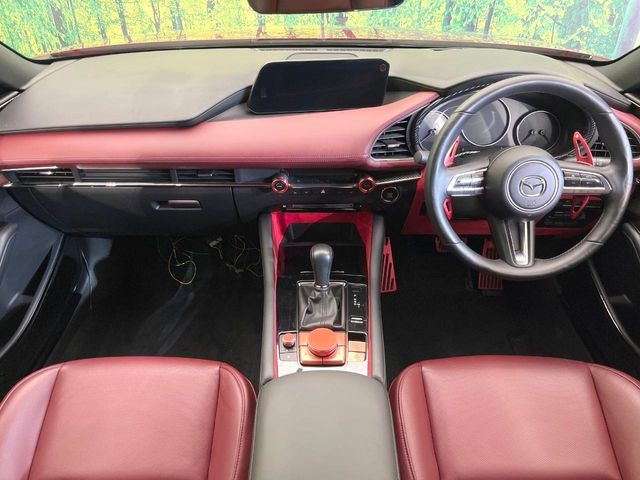 MAZDA3ファストバック2.0 20S バーガンディ セレクション