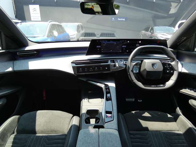 3008GT ハイブリッド