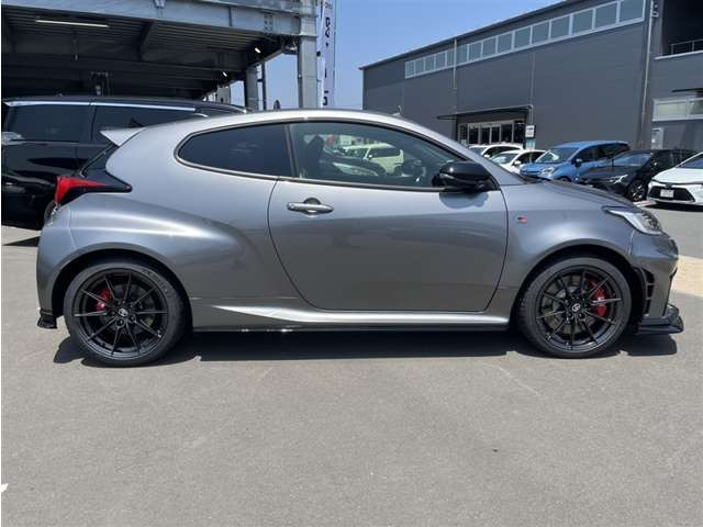 GRヤリス1.6 RZ ハイ パフォーマンス 4WD