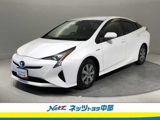 プリウス1.8 S