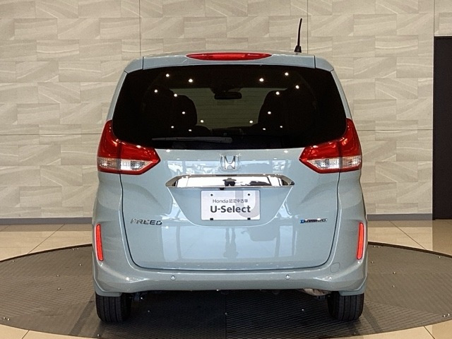 フリード1.5 ハイブリッド G 4WD