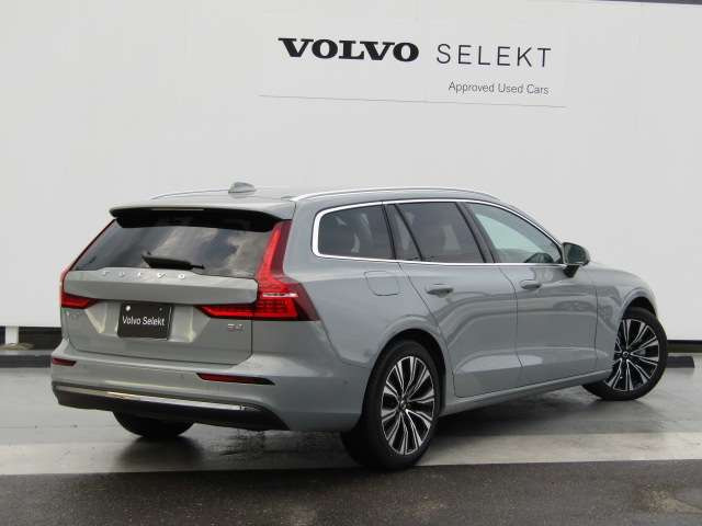 V60ウルトラ B4