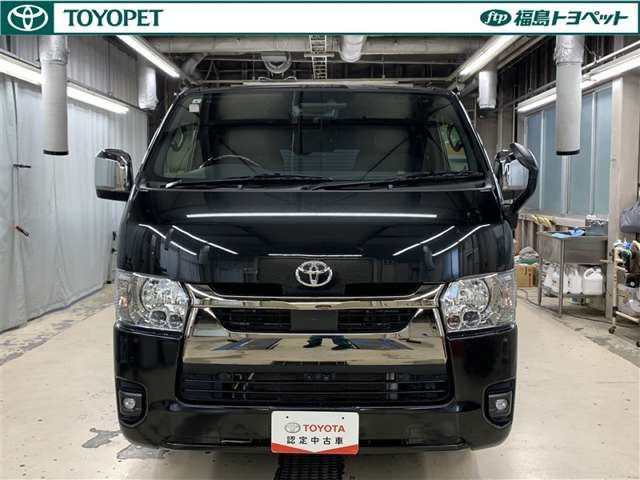 ハイエースバン