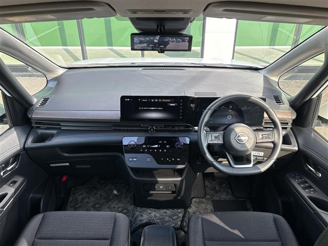セレナ1.4 e-POWER ハイウェイスターV