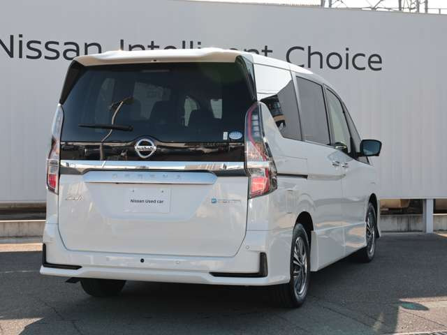 セレナ1.2 e-POWER ハイウェイスターV