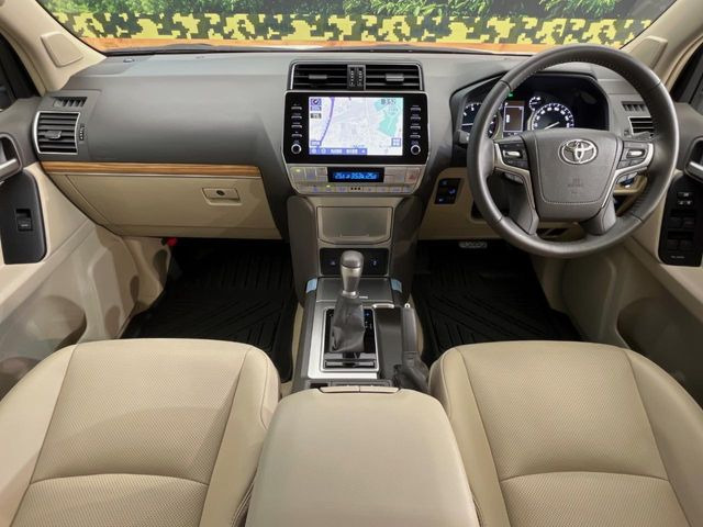 ランドクルーザープラド2.7 TX Lパッケージ マットブラック エディション 4WD