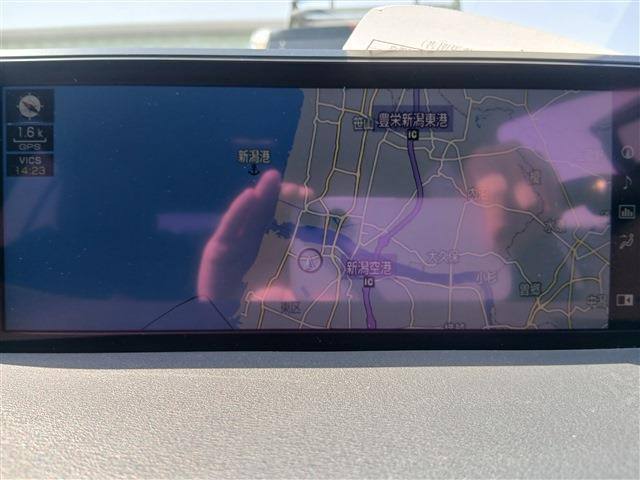 UX200 Fスポーツ