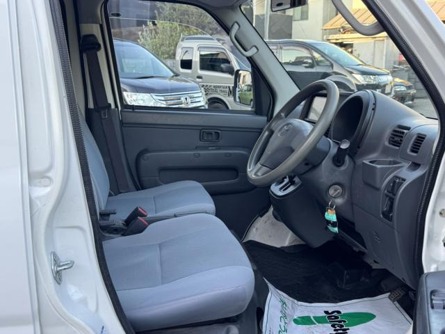 ピクシスバンデラックス ハイルーフ 4WD