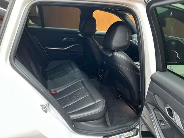 3シリーズツーリング320d xドライブ Mスポーツ  4WD