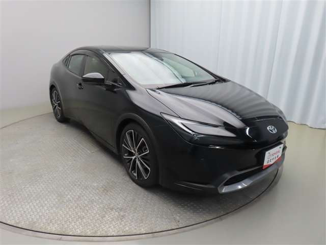 プリウス2.0 G E-Four 4WD