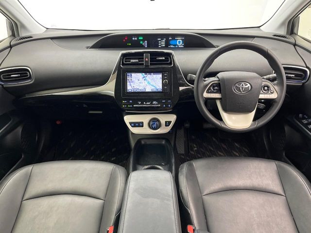 プリウス1.8 S ツーリングセレクション