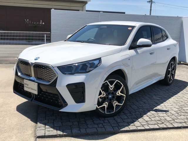 iX2xドライブ30 Mスポーツ 4WD