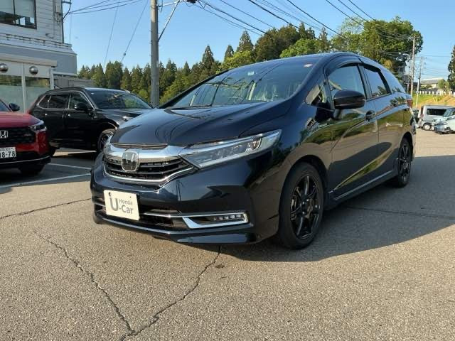 シャトル1.5 ハイブリッド X ホンダセンシング