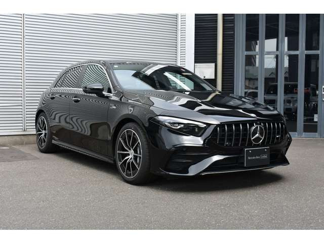 AクラスAMG A35 4マチック 4WD