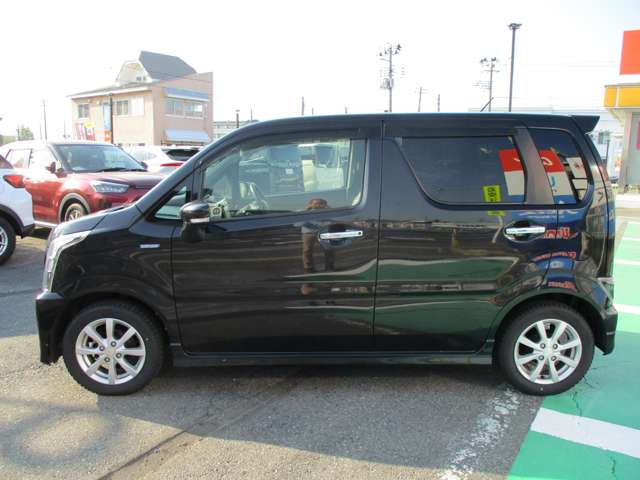ワゴンRスティングレーハイブリッド(HYBRID) X 4WD