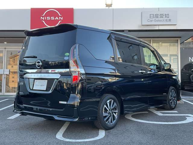 セレナ2.0 ハイウェイスターV