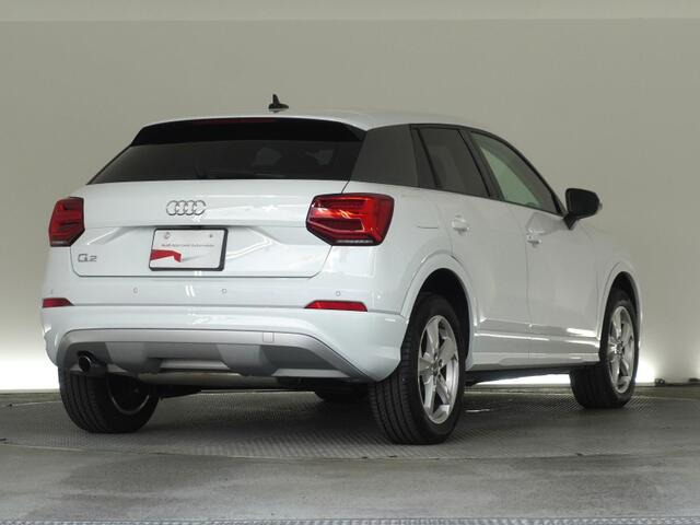 Q21.0 TFSI スポーツ