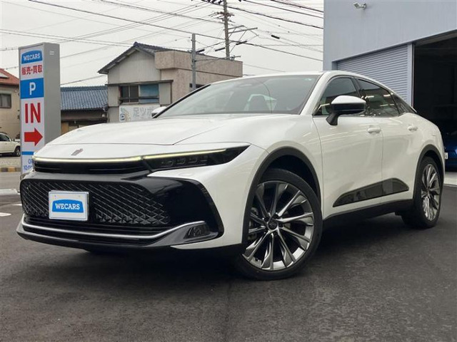 クラウンクロスオーバー2.5 G レザー パッケージ E-Four 4WD