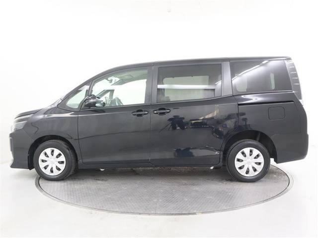 ヴォクシー2.0 X 4WD