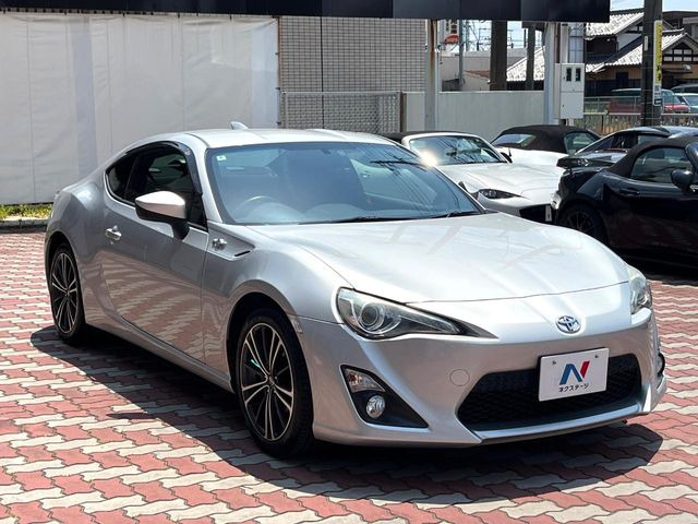 �������x�̃K���X�疌�ŝ����͂������A�㎿�ȃc���E����������B���O����_���J�����؂Ȉ��Ԃ�ی삵�A�F�����E�򉻂�h�~�B�u�e�X�v���b�V���R�[�g�v�A�u�e�v���~�b�T�R�[�g�v���炨�I�т��������܂��B