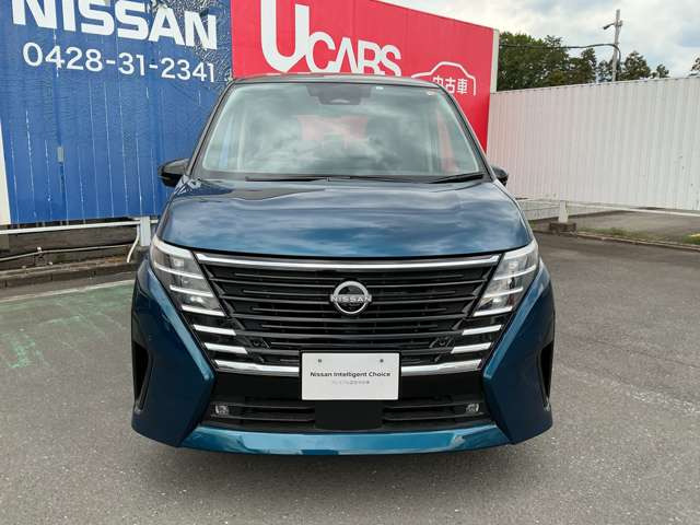 セレナ1.4 e-POWER ハイウェイスターV