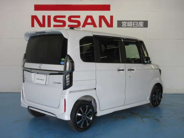 N-BOXカスタムG L ホンダセンシング 4WD