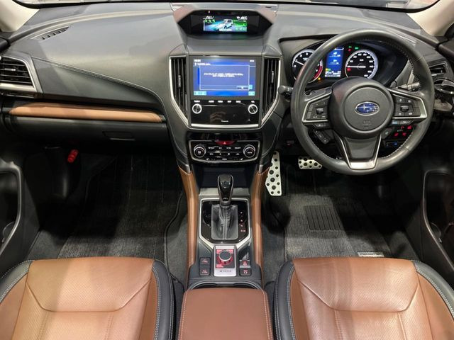 フォレスター2.0 アドバンス 4WD